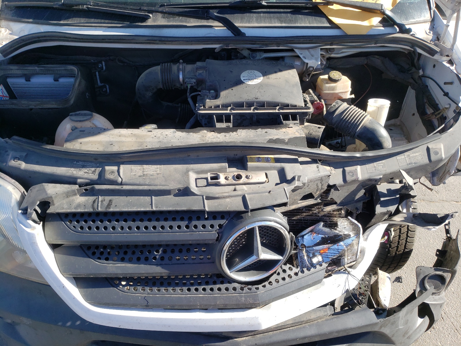 Photo 7 from auction – 2016 MERCEDES-BENZ SPRINTER 2 with VIN WD4PE8CDXGP250771