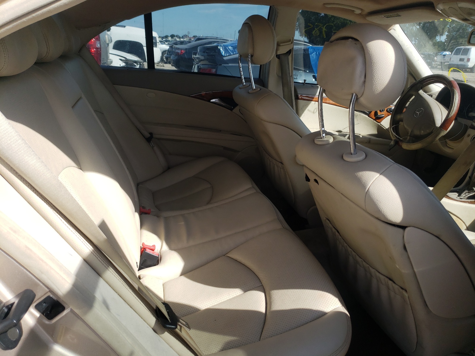 Photo 6 from auction – 2005 MERCEDES-BENZ E 320 with VIN WDBUF65J95A629616