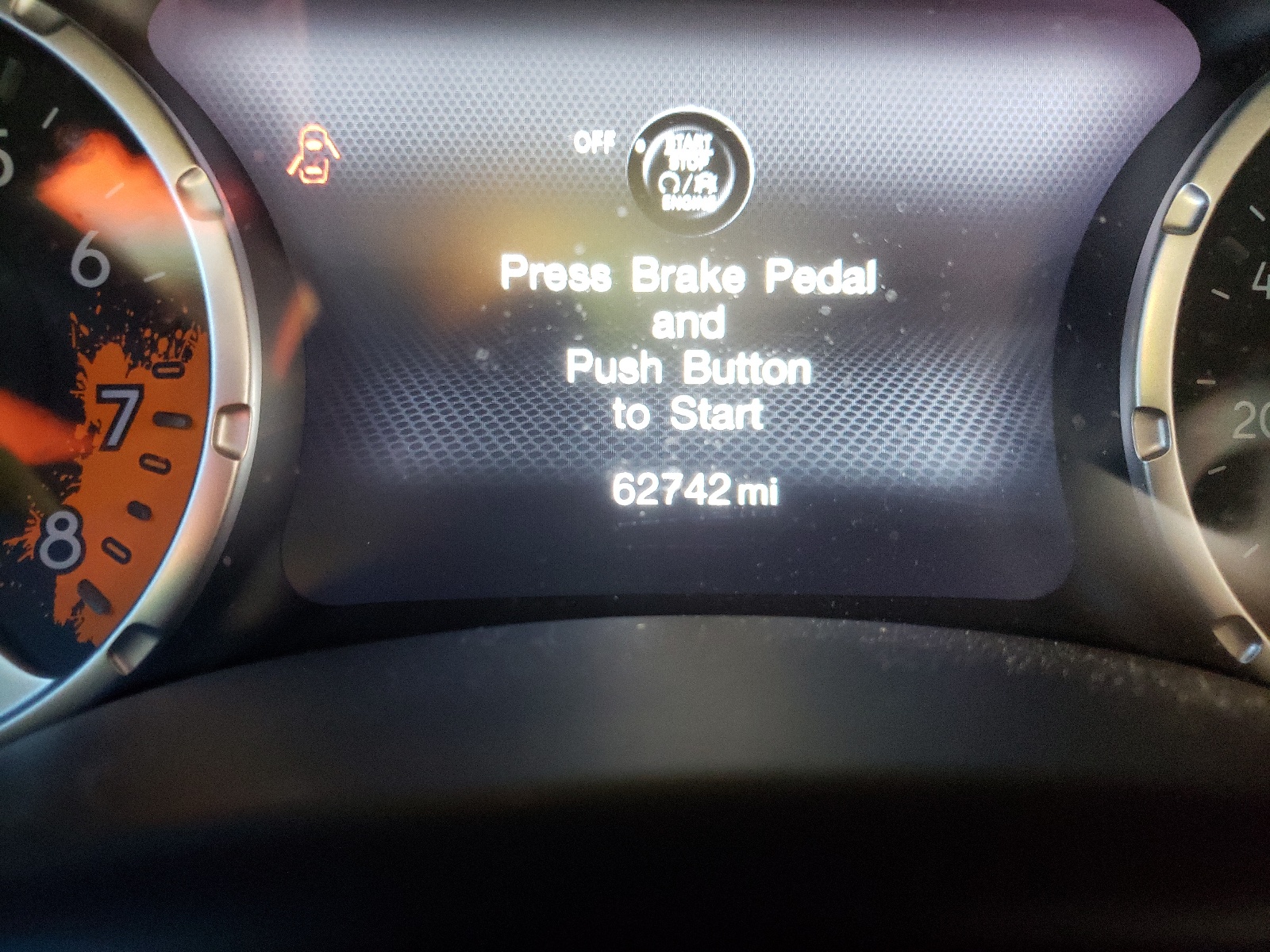 Photo 8 from auction – 2017 JEEP RENEGADE T with VIN ZACCJBCB1HPG57463