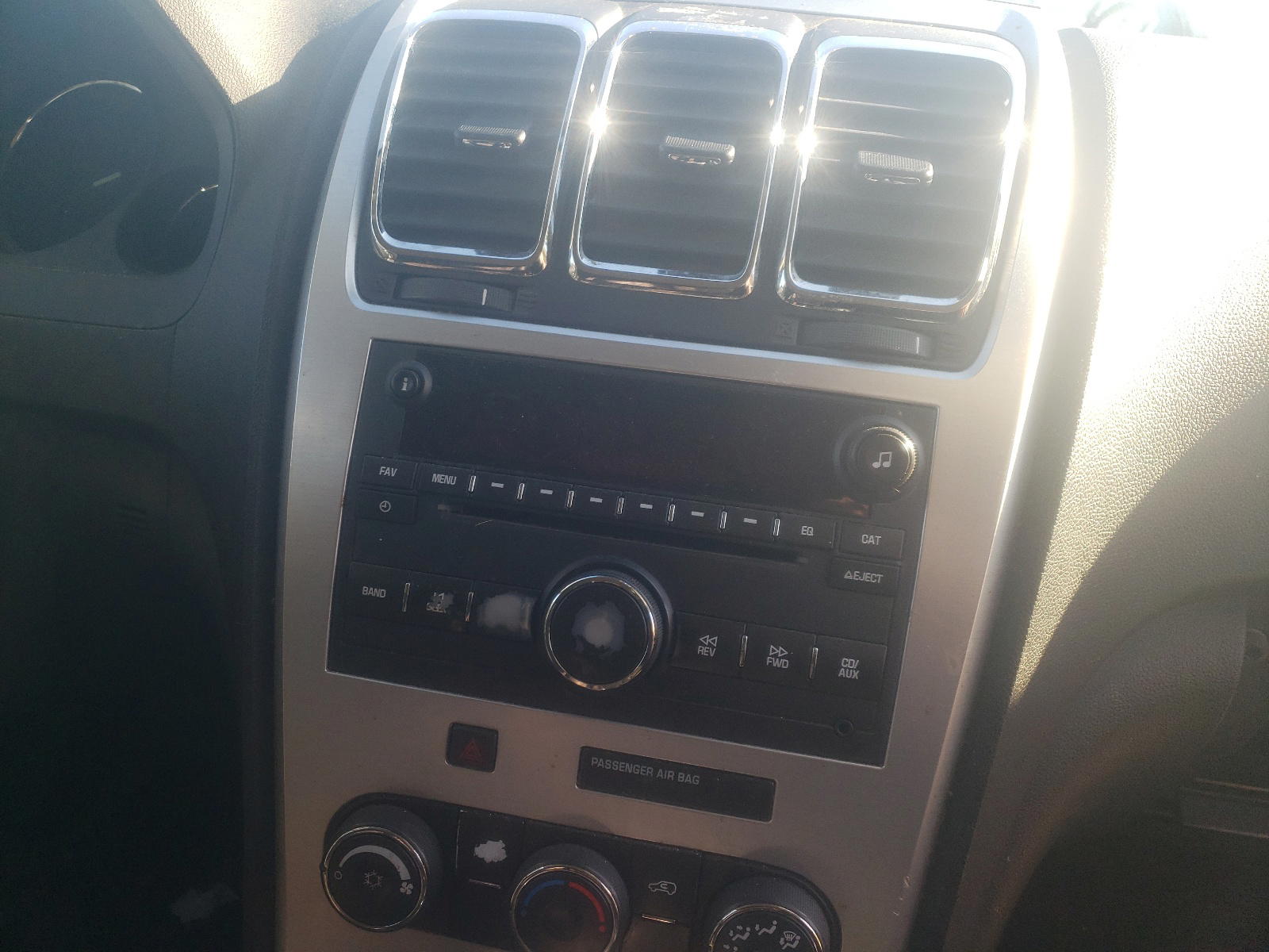 Photo 9 from auction – 2011 GMC ACADIA SLE with VIN 1GKKRNED1BJ290788