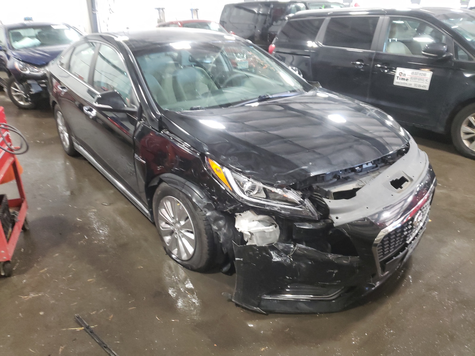 Photo 1 from auction – 2017 HYUNDAI SONATA HYB with VIN KMHE24L33HA064192