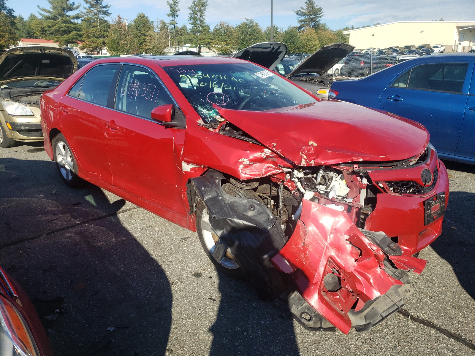 Photo 1 from auction – 2014 TOYOTA CAMRY L with VIN 4T1BF1FKXEU803058