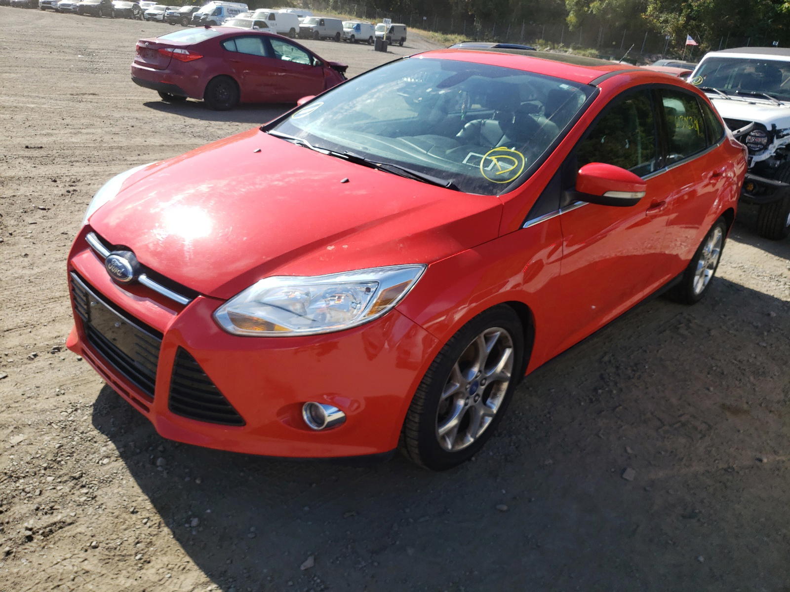 Photo 2 from auction – 2012 FORD FOCUS SEL with VIN 1FAHP3H22CL219136