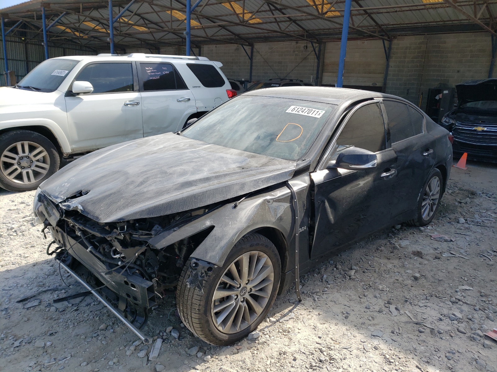 Photo 2 from auction – 2018 INFINITI Q50 LUXE with VIN JN1EV7AP4JM359554