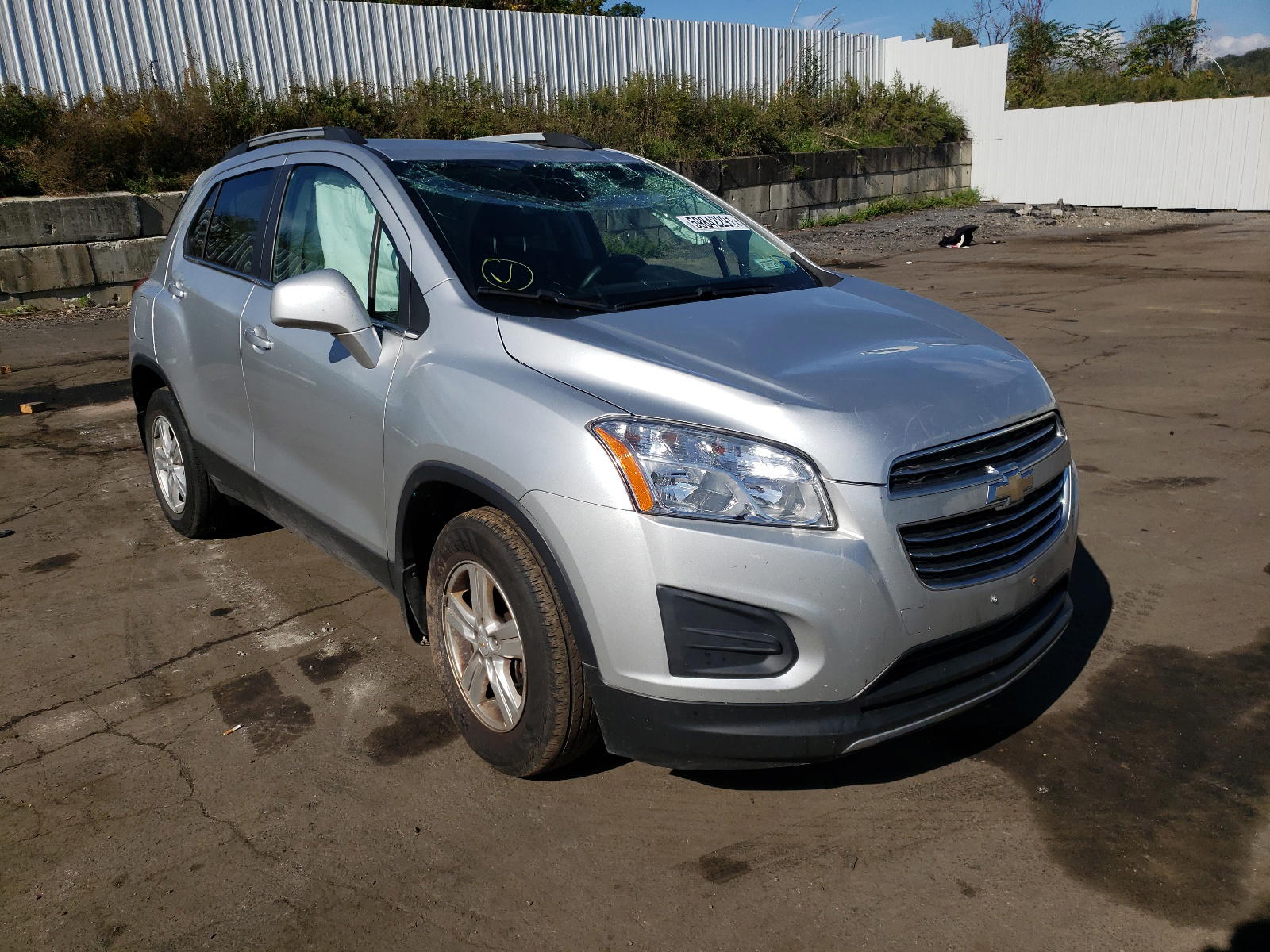 CHEVROLET TRAX 1LT 2016 with VIN KL7CJPSB2GB584723 - Photo from auction