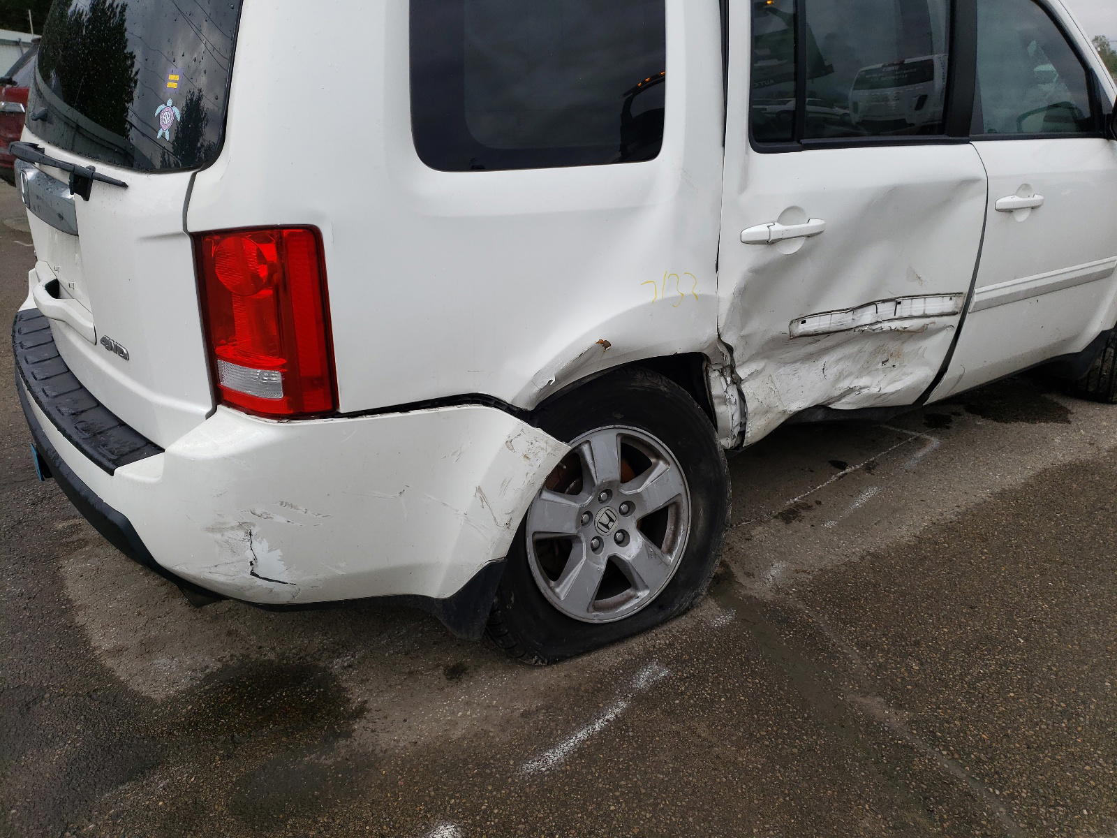 Photo 9 from auction – 2011 HONDA PILOT EXL with VIN 5FNYF4H5XBB049929