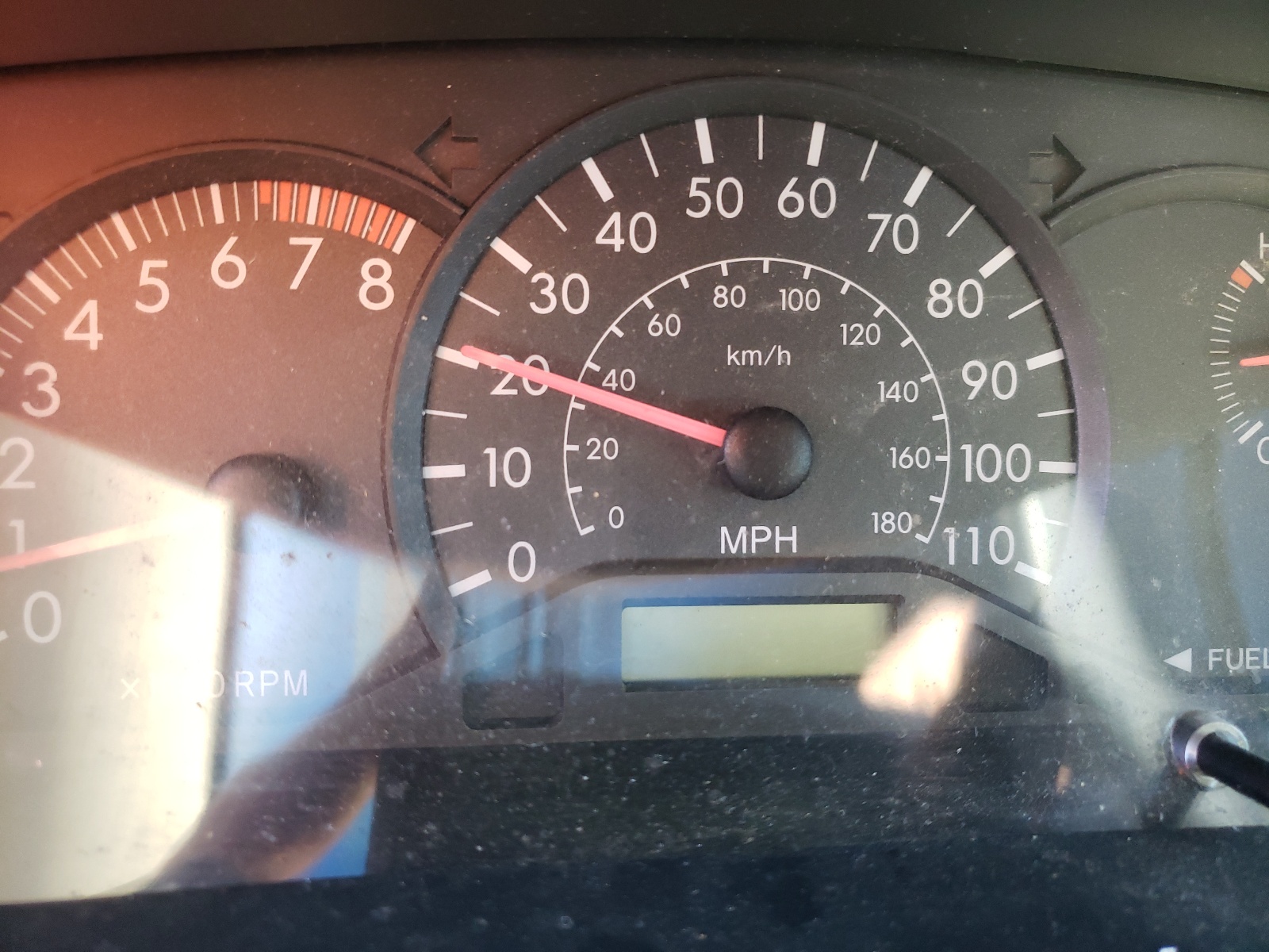Photo 8 from auction – 2005 TOYOTA COROLLA CE with VIN 1NXBR32E65Z492151