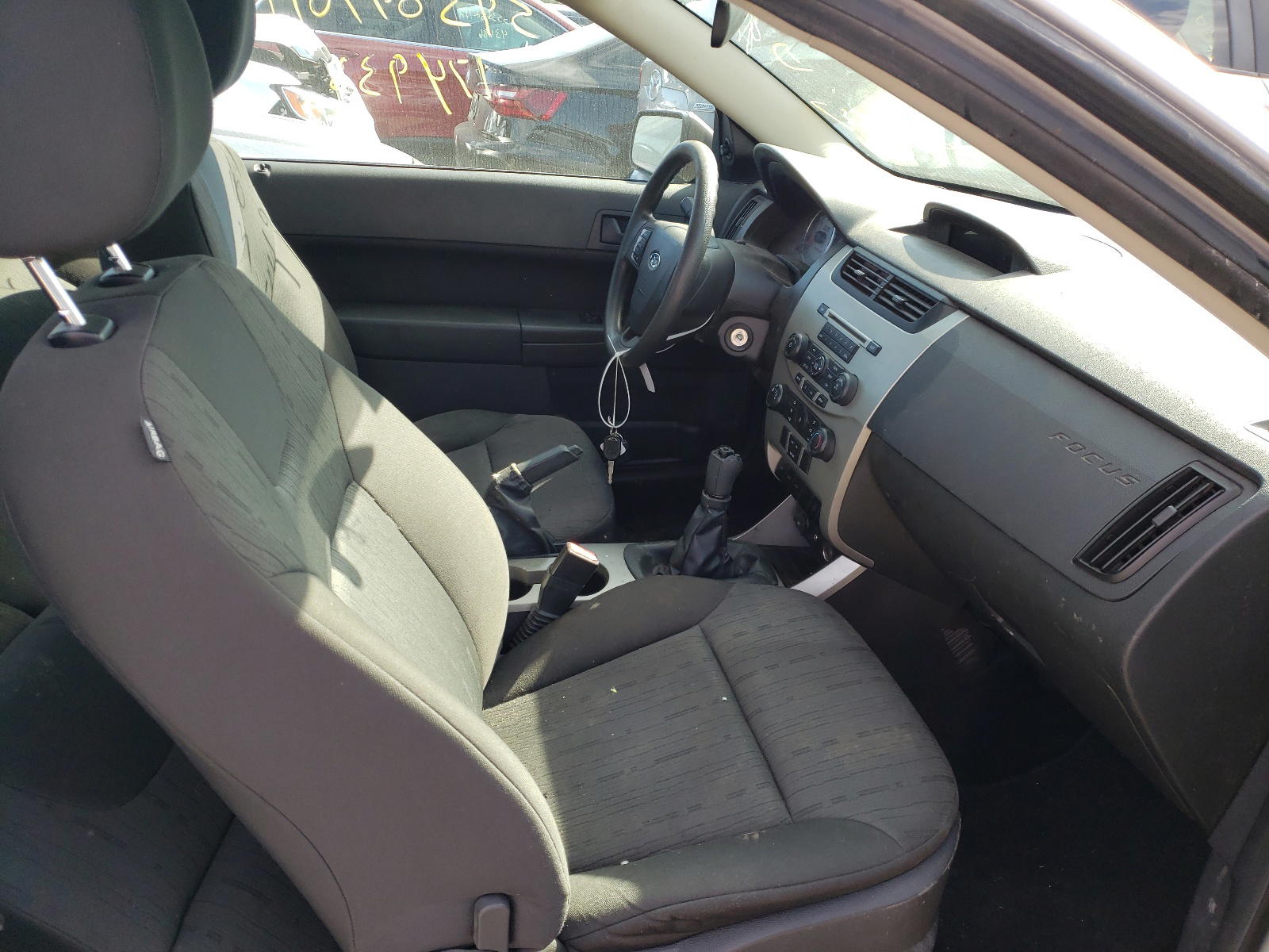 Photo 5 from auction – 2008 FORD FOCUS SE with VIN 1FAHP33N58W251537