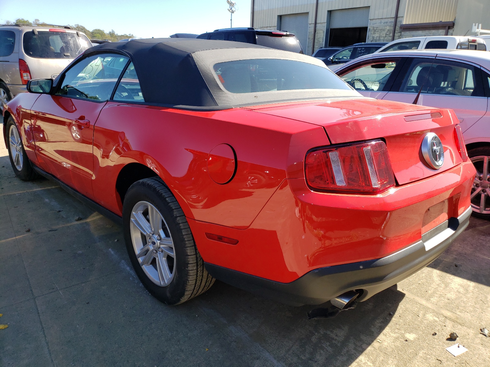 Photo 3 from auction – 2011 FORD MUSTANG with VIN 1ZVBP8EM0B5103257