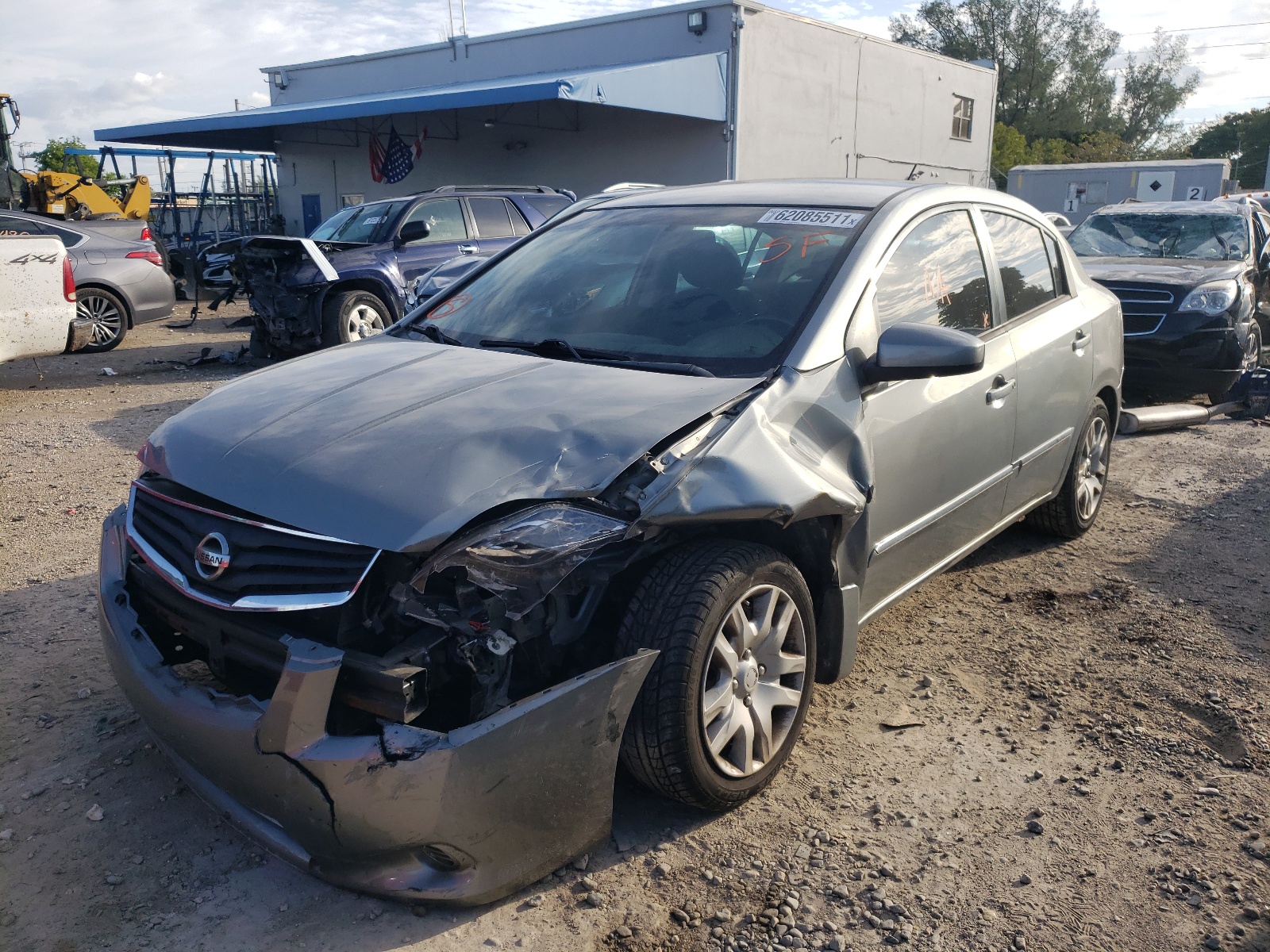 Photo 2 from auction – 2012 NISSAN SENTRA 2.0 with VIN 3N1AB6AP6CL635182