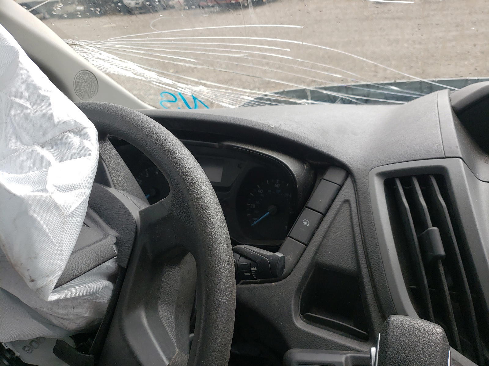 Photo 8 from auction – 2019 FORD TRANSIT with VIN 1FTYE2CM3KKB32529