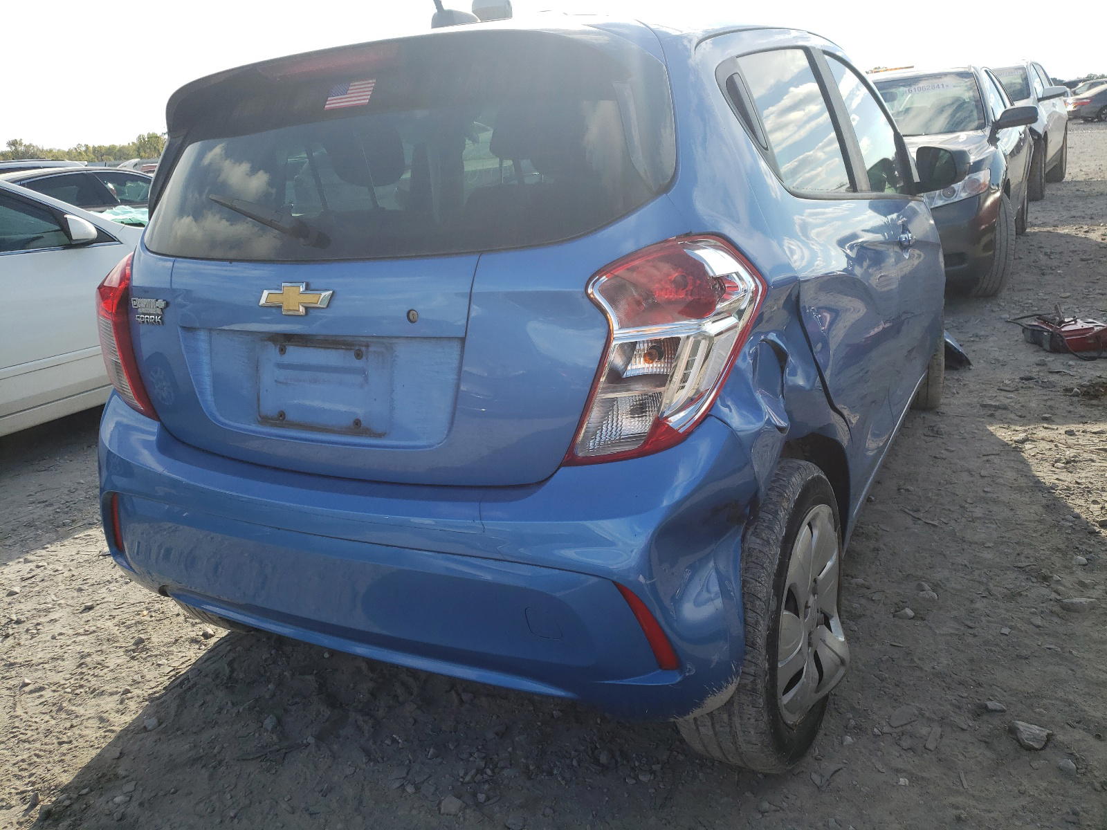 Photo 4 from auction – 2017 CHEVROLET SPARK LS with VIN KL8CB6SA1HC832269