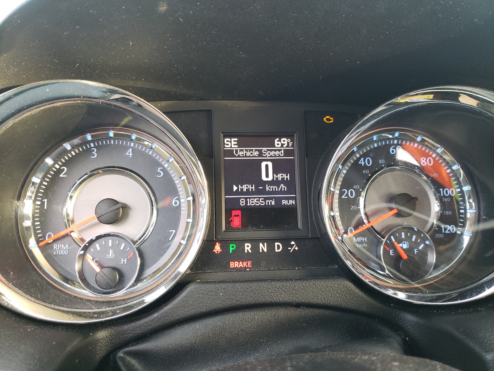 Photo 8 from auction – 2014 CHRYSLER TOWN & COU with VIN 2C4RC1BG7ER435366
