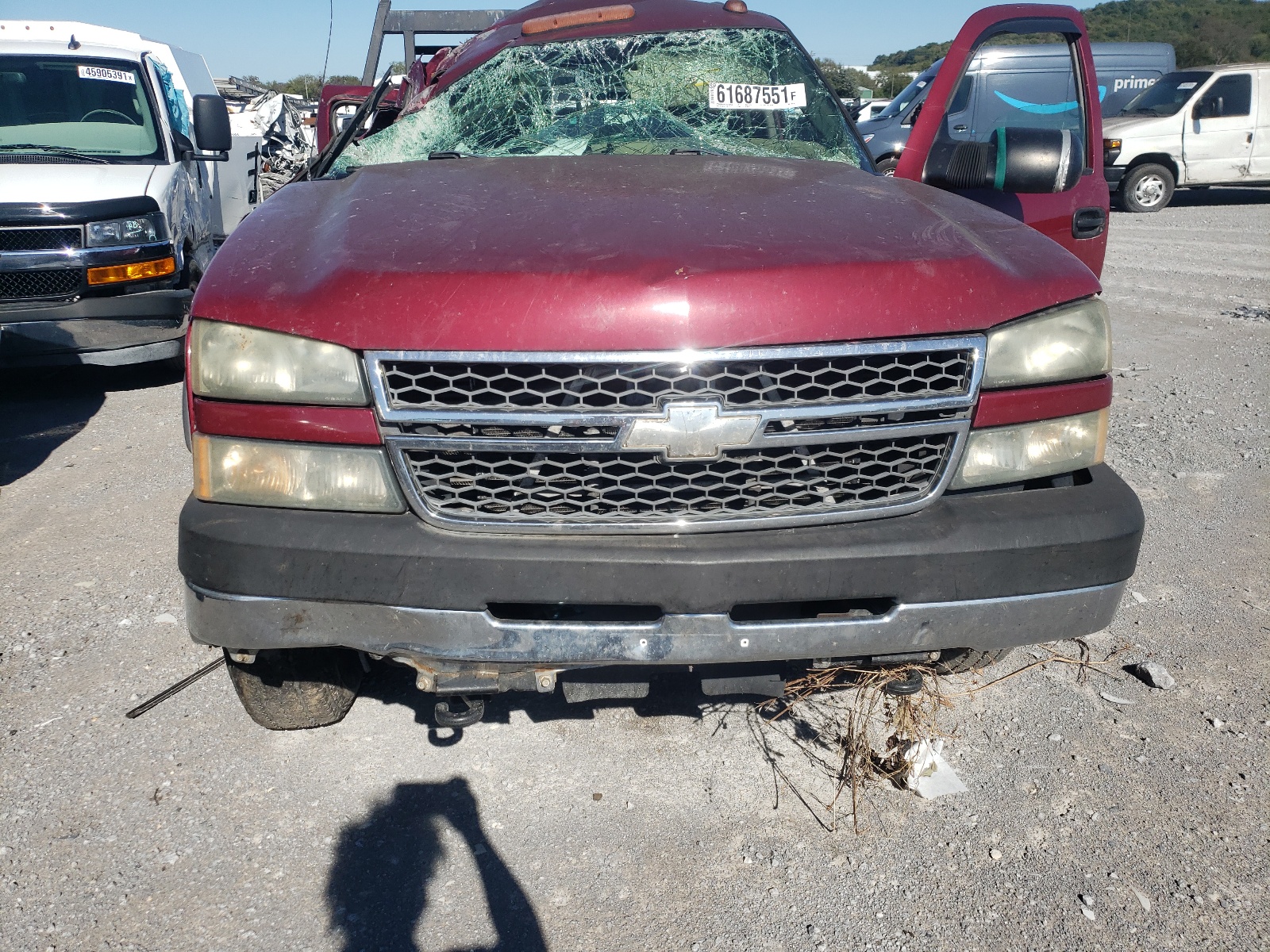 Photo 7 from auction – 2005 CHEVROLET SILVERADO with VIN 1GCJK332X5F904181