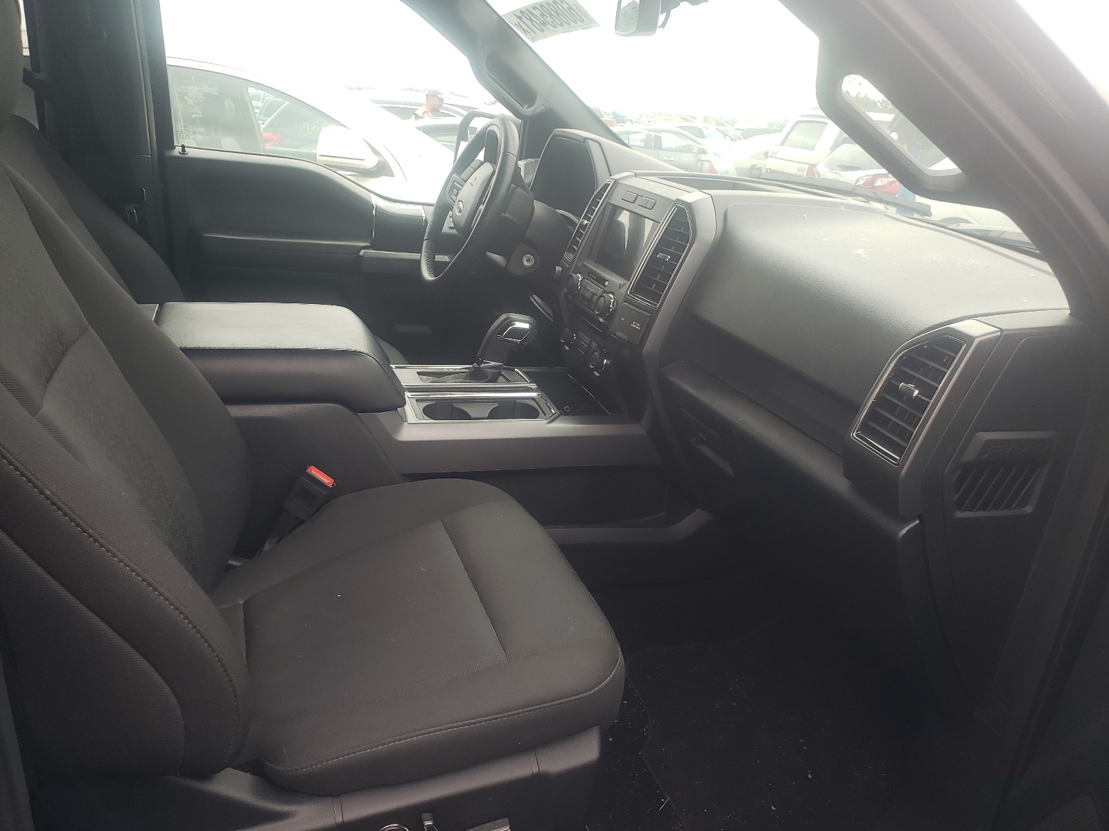 Photo 5 from auction – 2018 FORD F150 SUPER with VIN 1FTEW1EP4JKG02261