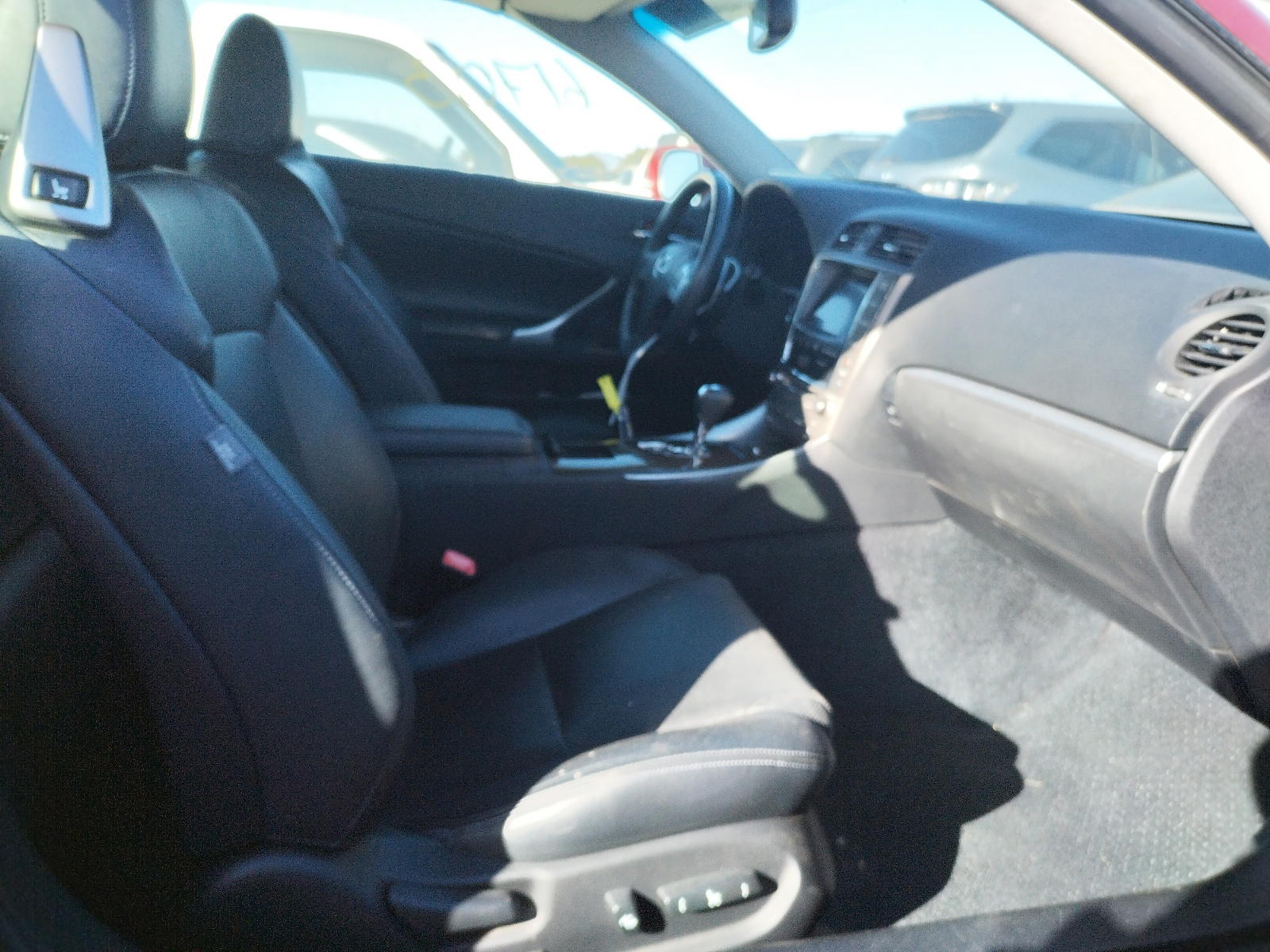 Photo 5 from auction – 2012 LEXUS IS 350 with VIN JTHFE2C27C2508901