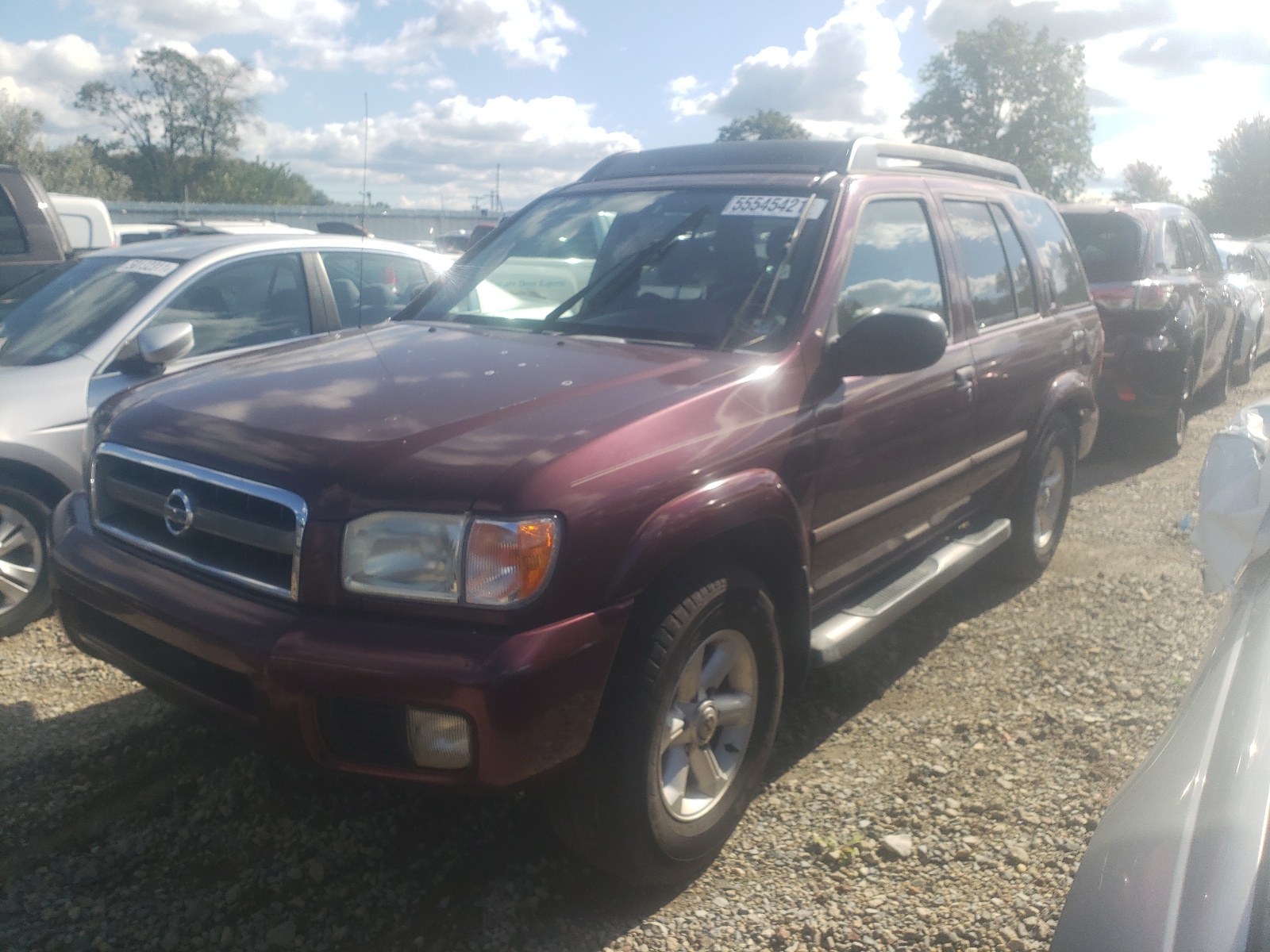 Photo 2 from auction – 2004 NISSAN PATHFINDER with VIN JN8DR09Y34W907526