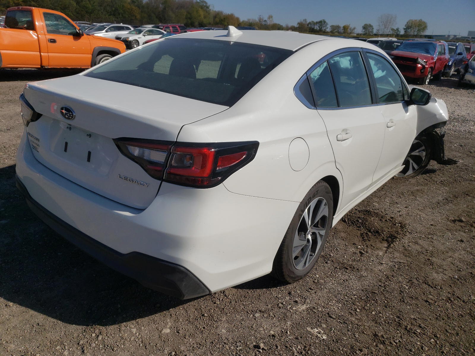 Photo 4 from auction – 2020 SUBARU LEGACY with VIN 4S3BWAB62L3034409