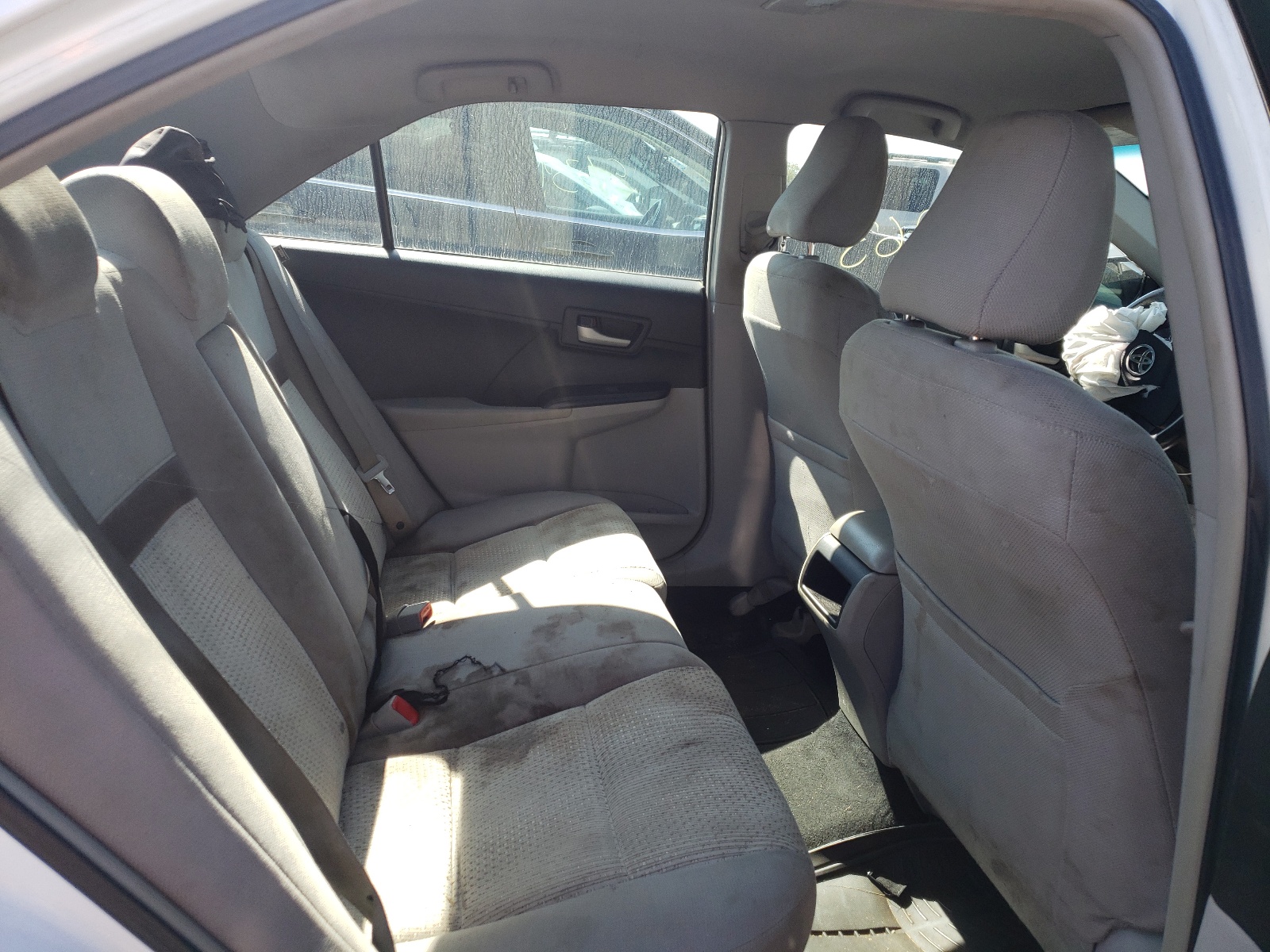 Photo 6 from auction – 2014 TOYOTA CAMRY L with VIN 4T4BF1FK5ER392500