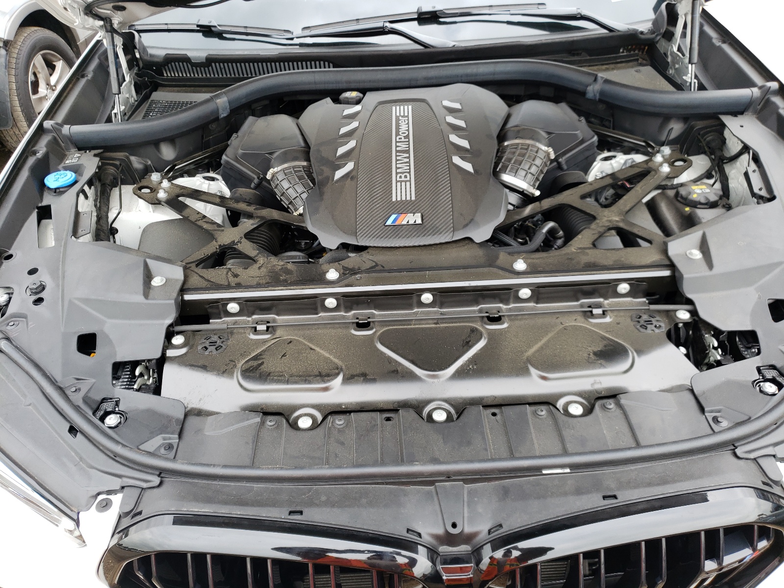 Photo 7 from auction – 2021 BMW X6 M with VIN 5YMCY0C05M9G61004