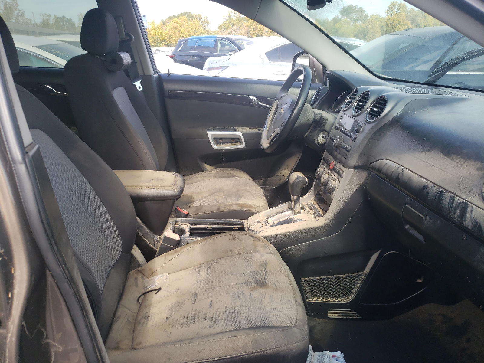 Photo 5 from auction – 2014 CHEVROLET CAPTIVA LS with VIN 3GNAL2EKXES596405