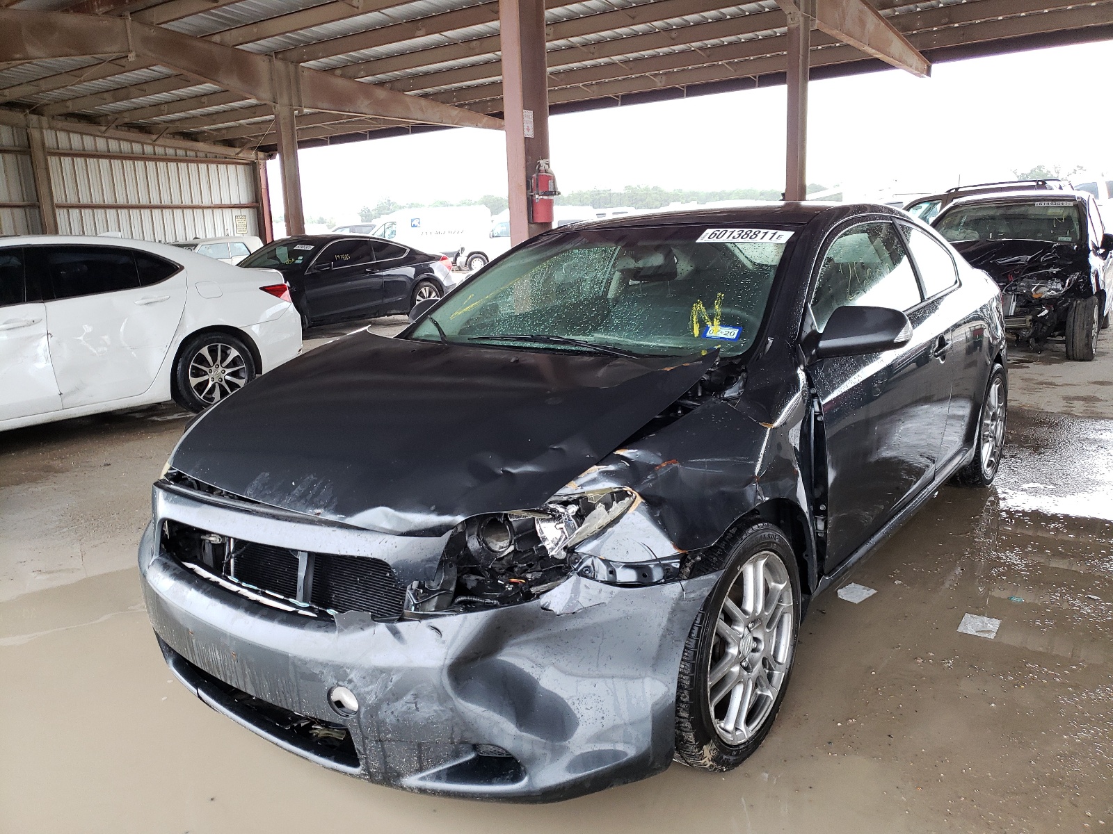 Photo 2 from auction – 2007 TOYOTA SCION TC with VIN JTKDE177270211814