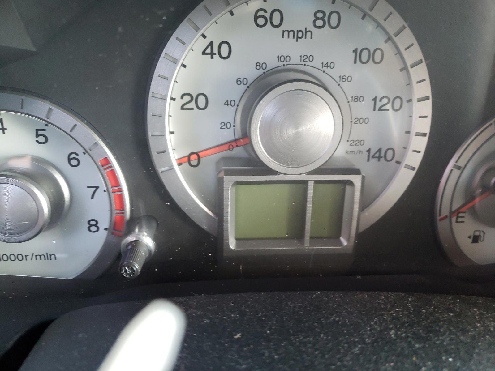 Photo 8 from auction – 2011 HONDA PILOT EXL with VIN 5FNYF4H57BB076358