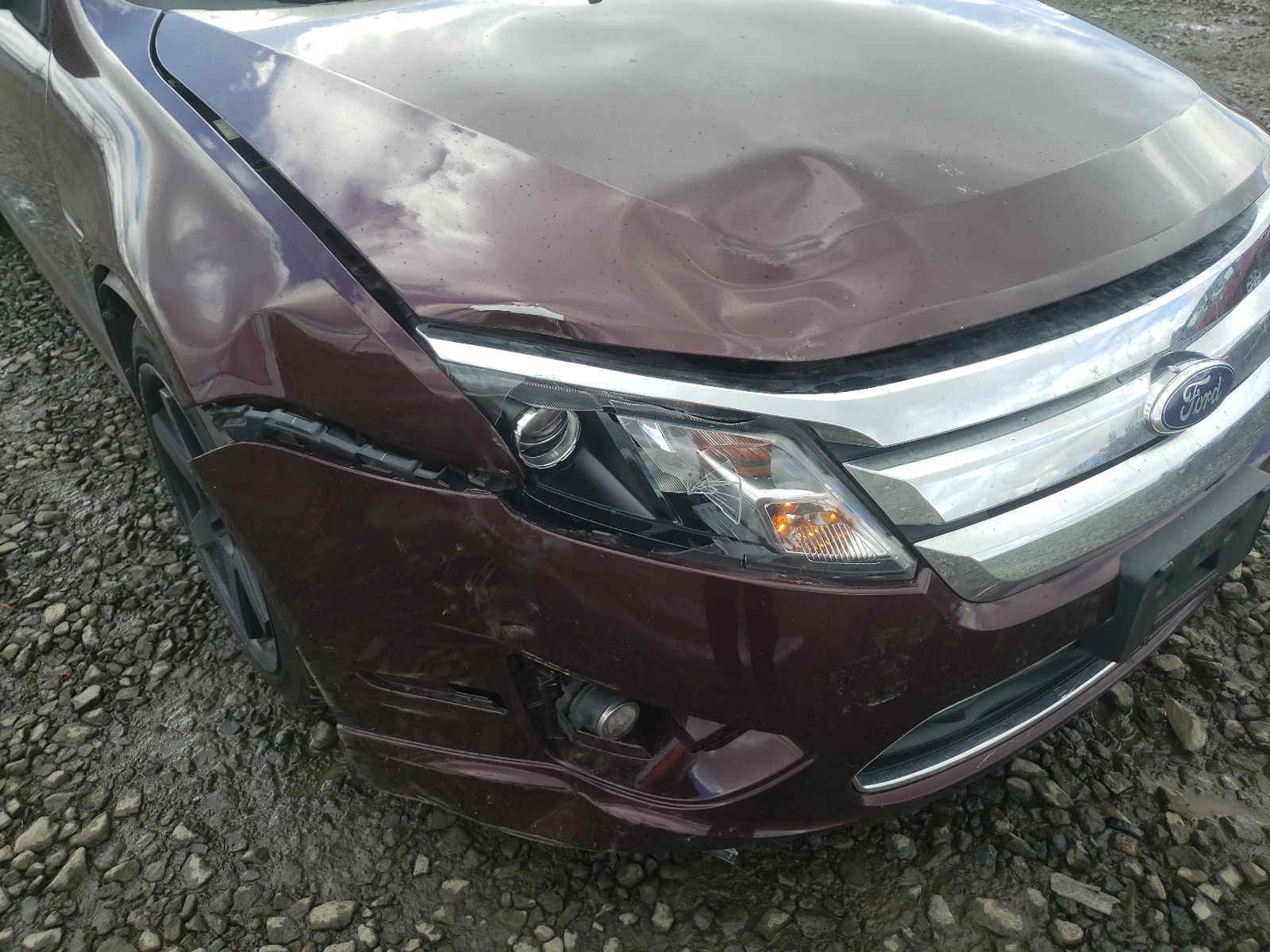 Photo 9 from auction – 2011 FORD FUSION SE with VIN 3FAHP0HA8BR128619