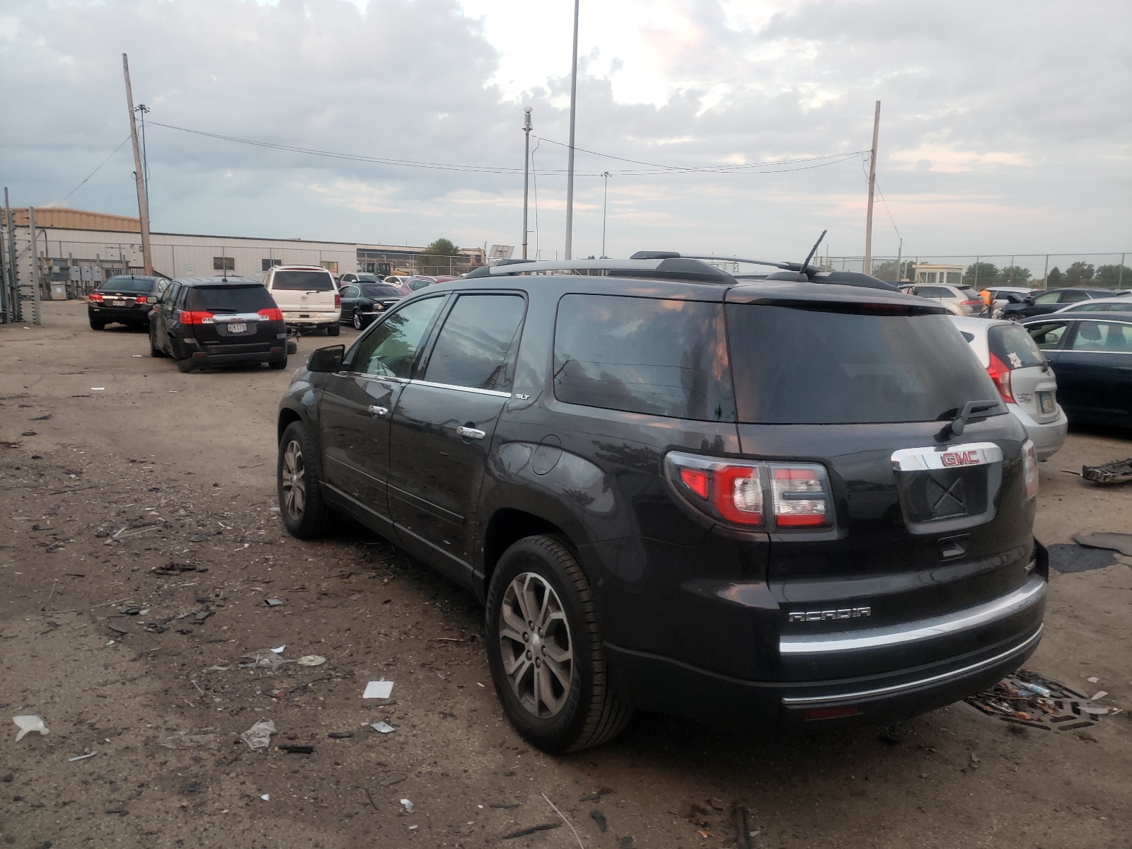 Photo 3 from auction – 2016 GMC ACADIA SLT with VIN 1GKKVRKD7GJ191309