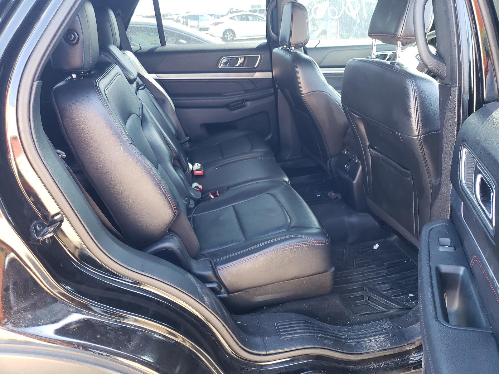 Photo 6 from auction – 2018 FORD EXPLORER S with VIN 1FM5K8GT8JGB67239