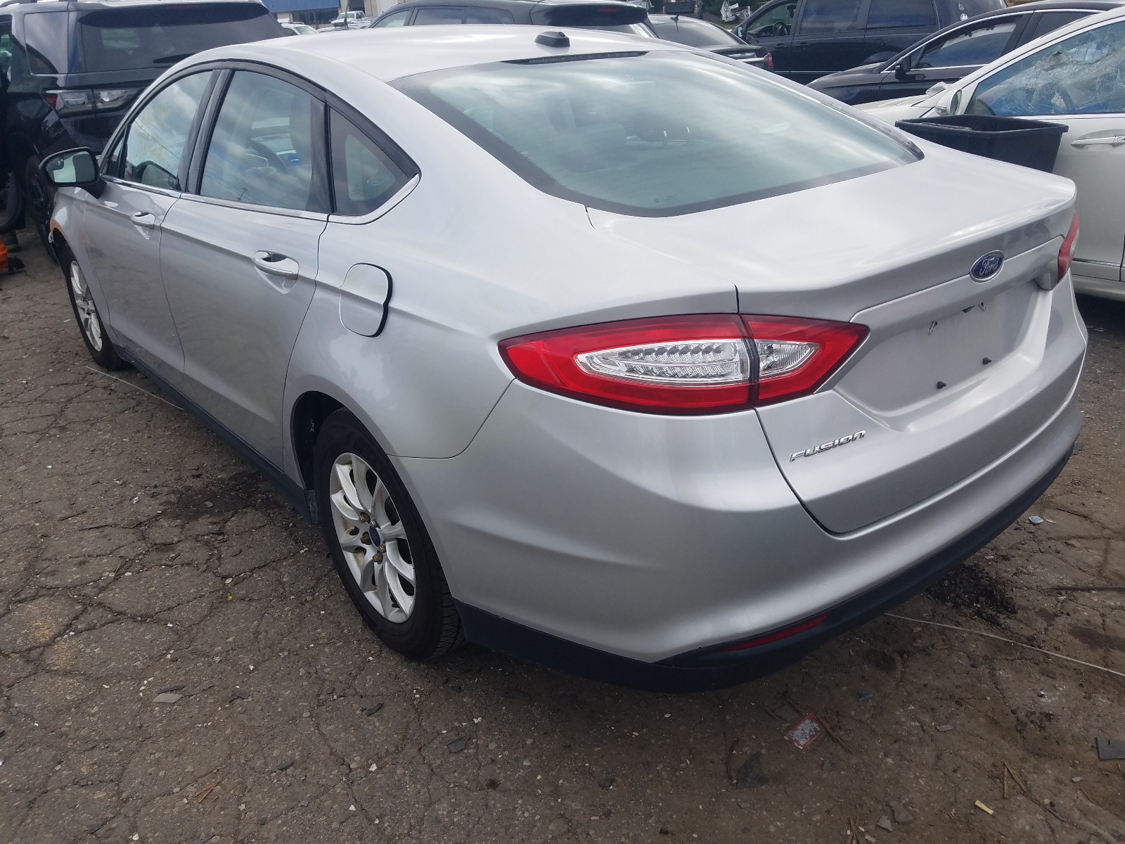 Photo 3 from auction – 2016 FORD FUSION S with VIN 1FA6P0G72G5109023