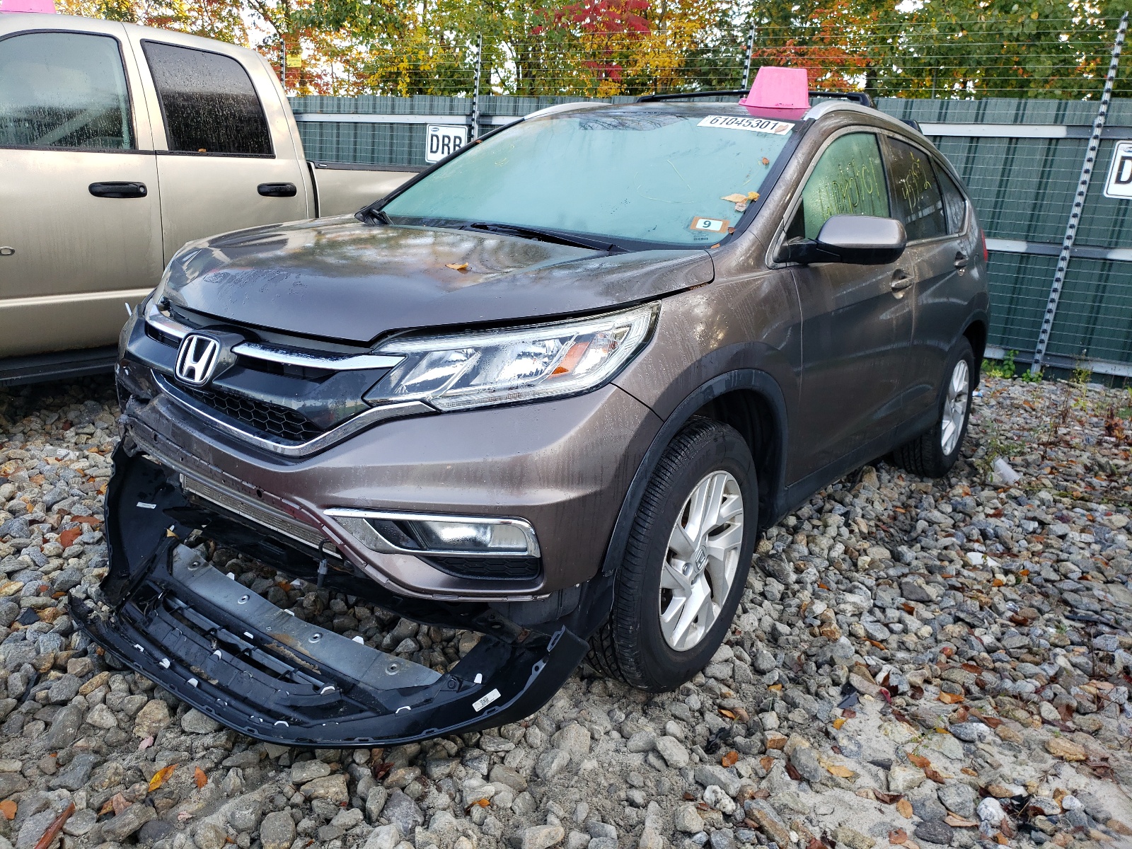 Photo 2 from auction – 2015 HONDA CR-V EX with VIN 2HKRM4H57FH696242
