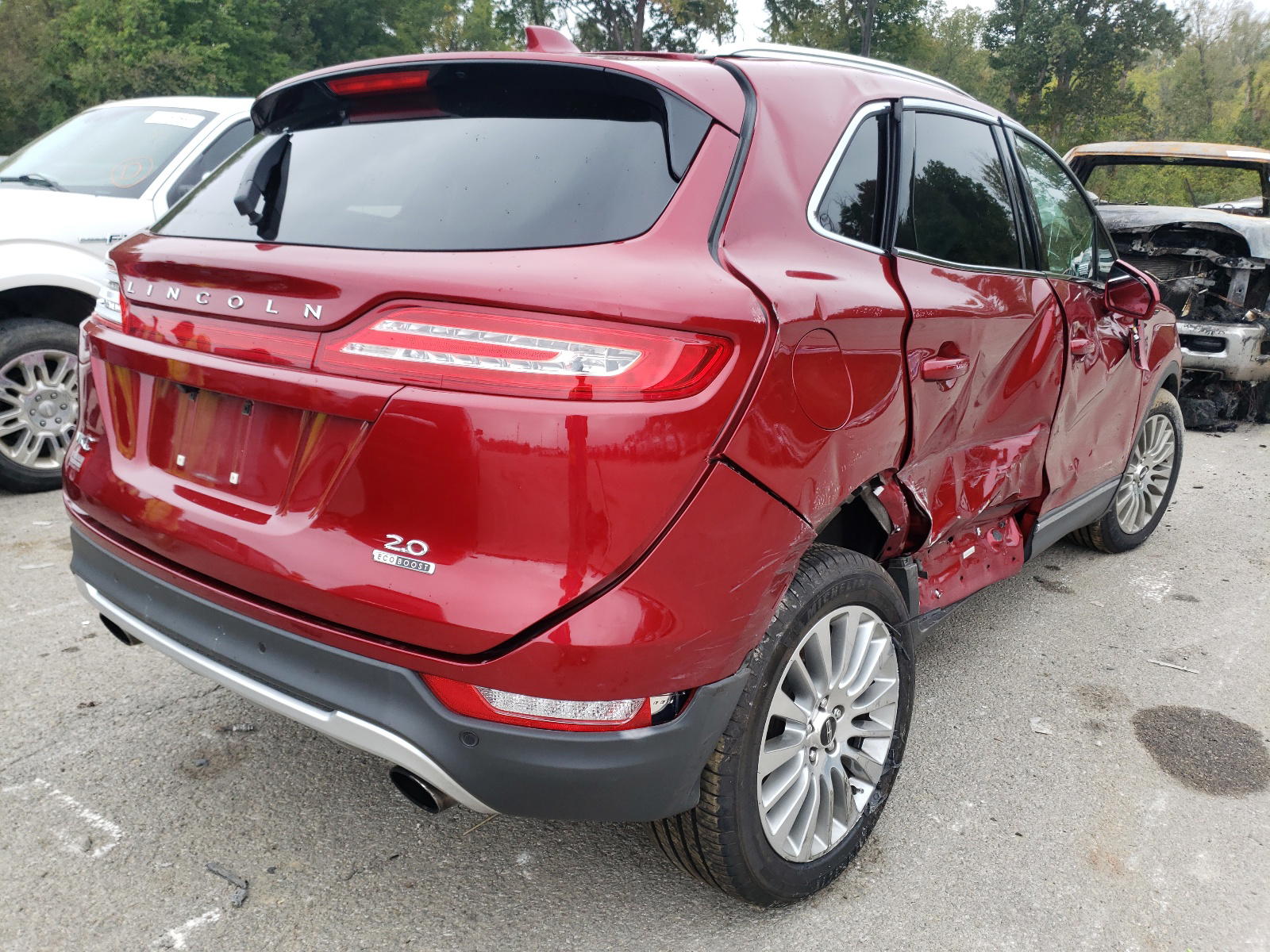 Photo 4 from auction – 2015 LINCOLN MKC with VIN 5LMCJ1A99FUJ41673