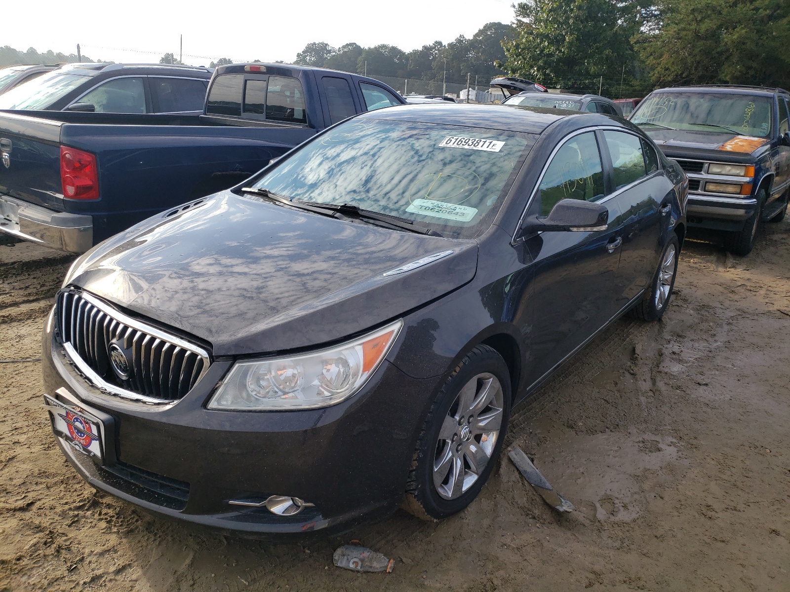 Photo 2 from auction – 2013 BUICK LACROSSE P with VIN 1G4GG5E32DF186620