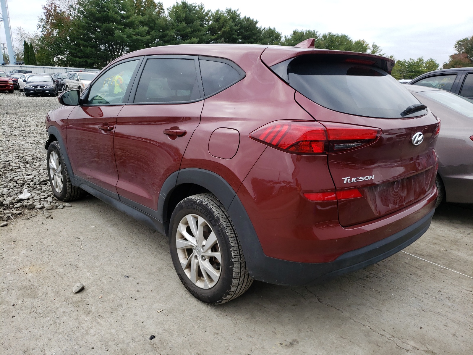 Photo 3 from auction – 2019 HYUNDAI TUCSON SE with VIN KM8J2CA46KU973280