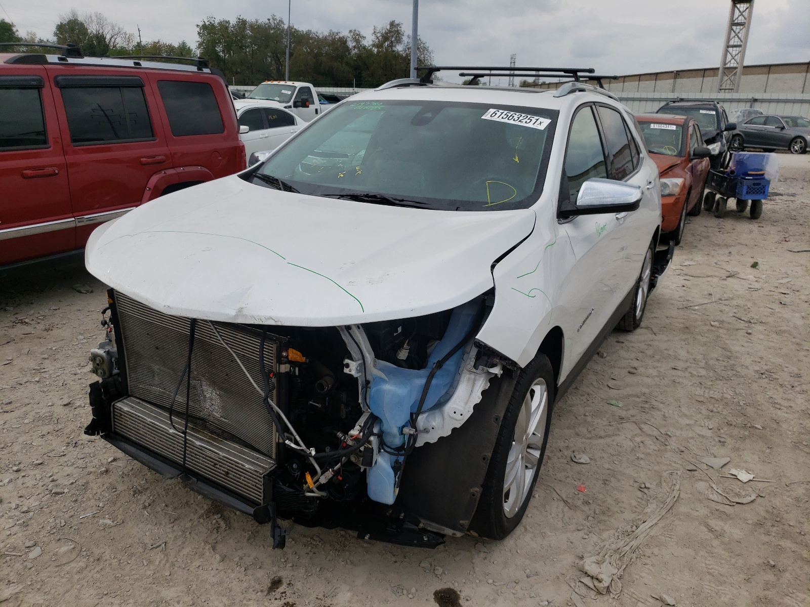 Photo 2 from auction – 2018 CHEVROLET EQUINOX PR with VIN 2GNAXWEX3J6140942