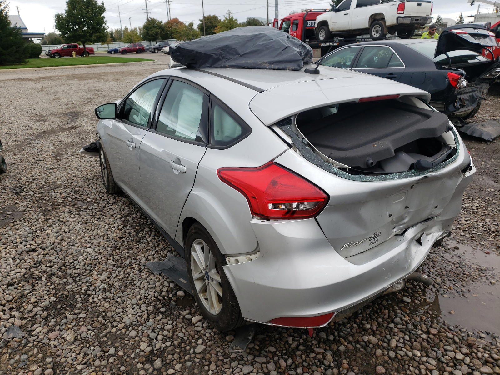 Photo 3 from auction – 2018 FORD FOCUS SE with VIN 1FADP3K22JL258605