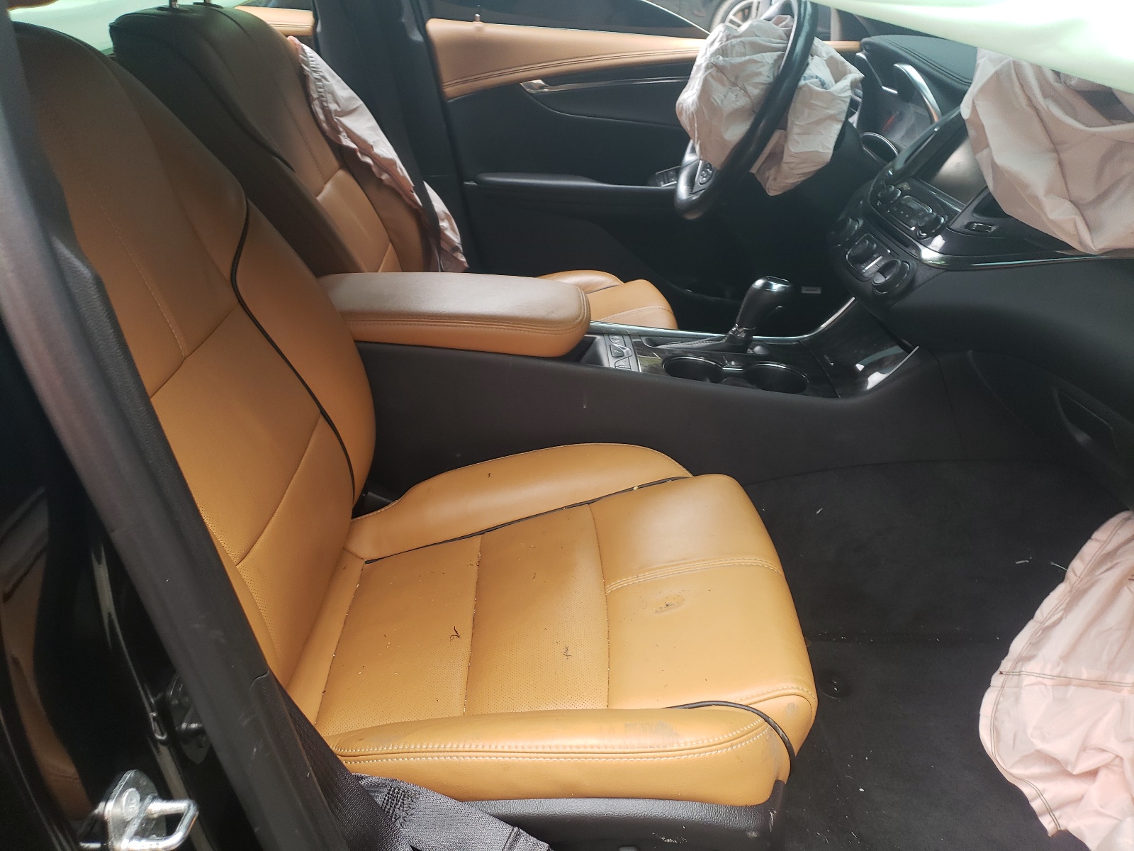 Photo 5 from auction – 2015 CHEVROLET IMPALA LTZ with VIN 1G1165S37FU144405