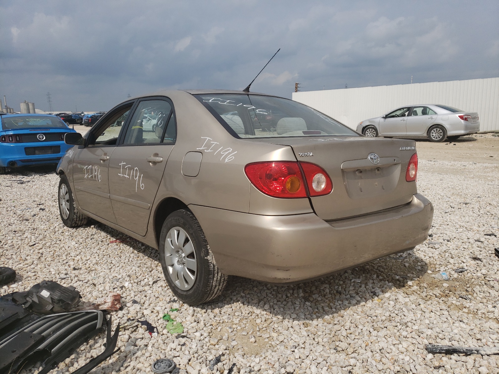 Photo 3 from auction – 2004 TOYOTA COROLLA CE with VIN 1NXBR38EX4Z217758