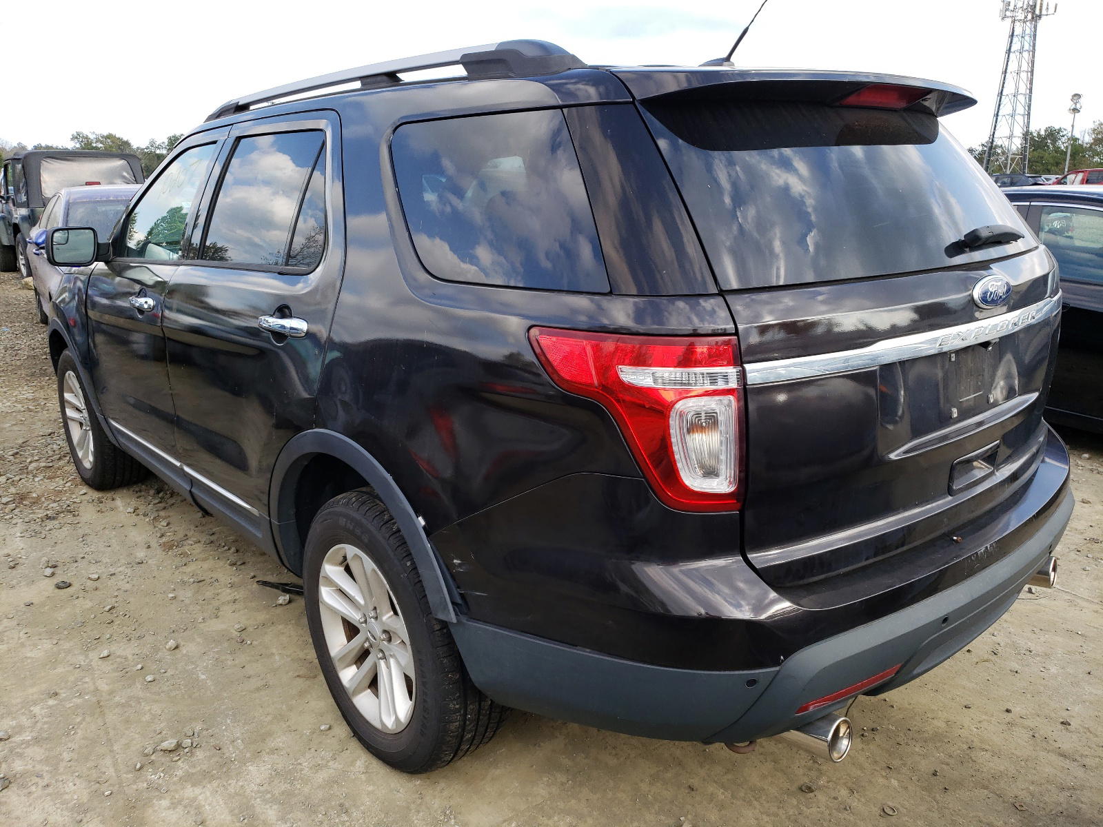 Photo 3 from auction – 2014 FORD EXPLORER X with VIN 1FM5K8D81EGC51263
