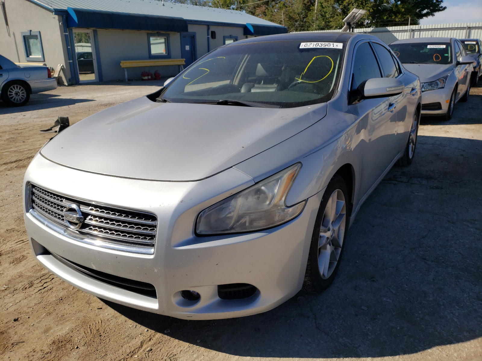 Photo 2 from auction – 2011 NISSAN MAXIMA S with VIN 1N4AA5AP5BC855505