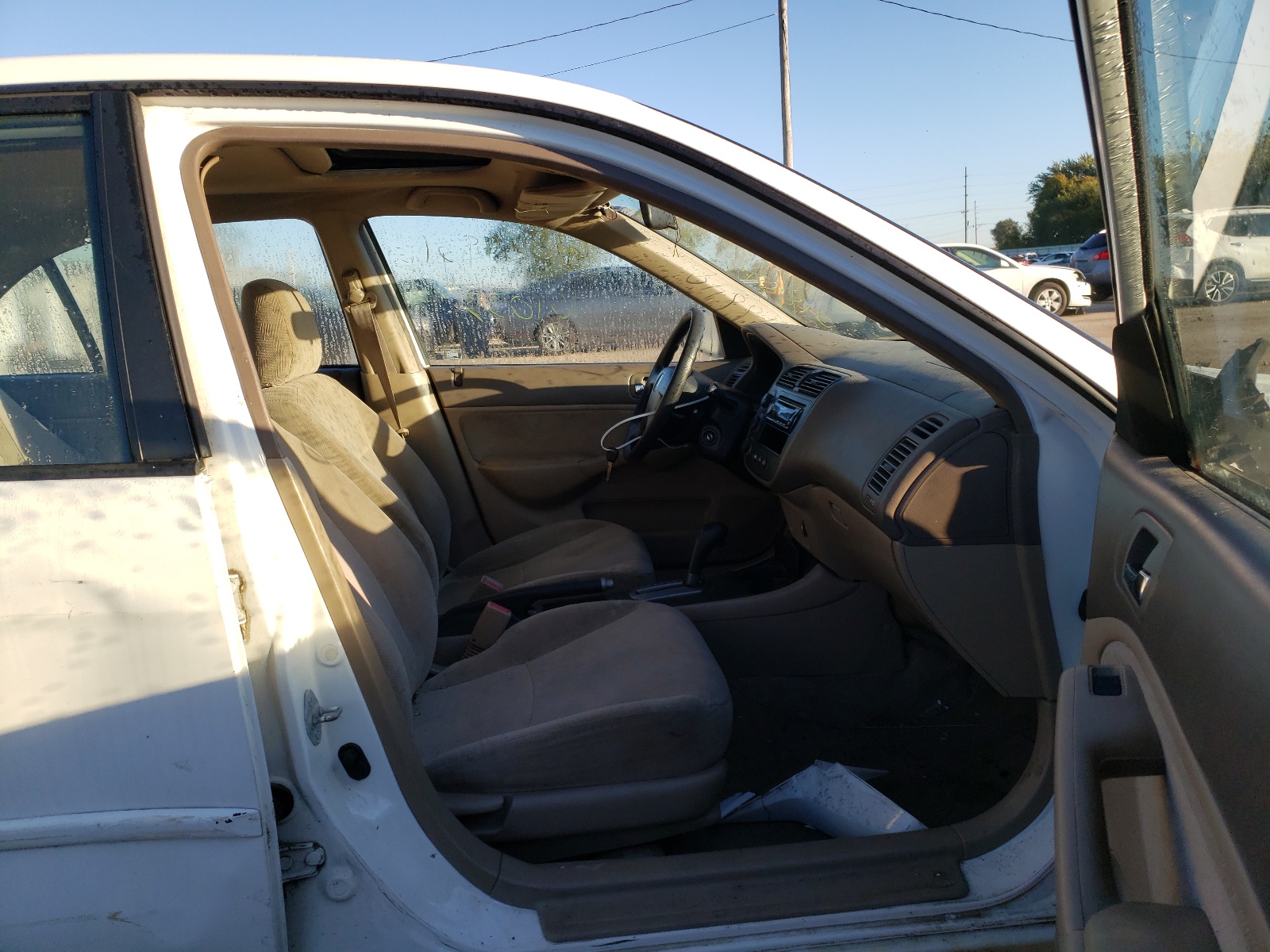 Photo 5 from auction – 2002 HONDA CIVIC EX with VIN 1HGES267X2L048849
