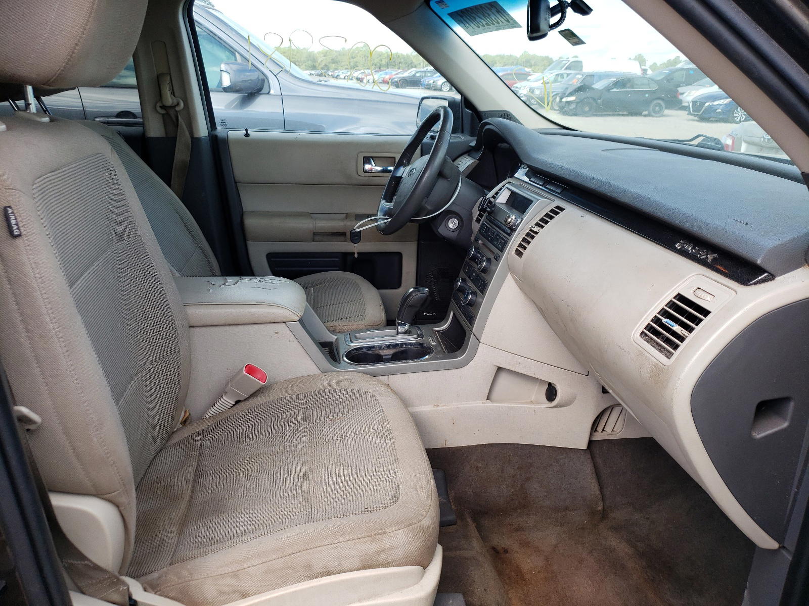 Photo 5 from auction – 2011 FORD FLEX SE with VIN 2FMGK5BC2BBD15229