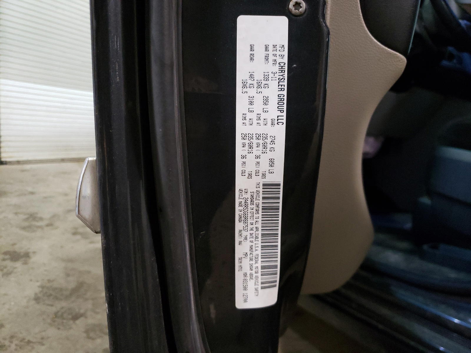 Photo 10 from auction – 2011 CHRYSLER TOWN & COU with VIN 2A4RR5DG6BR687537