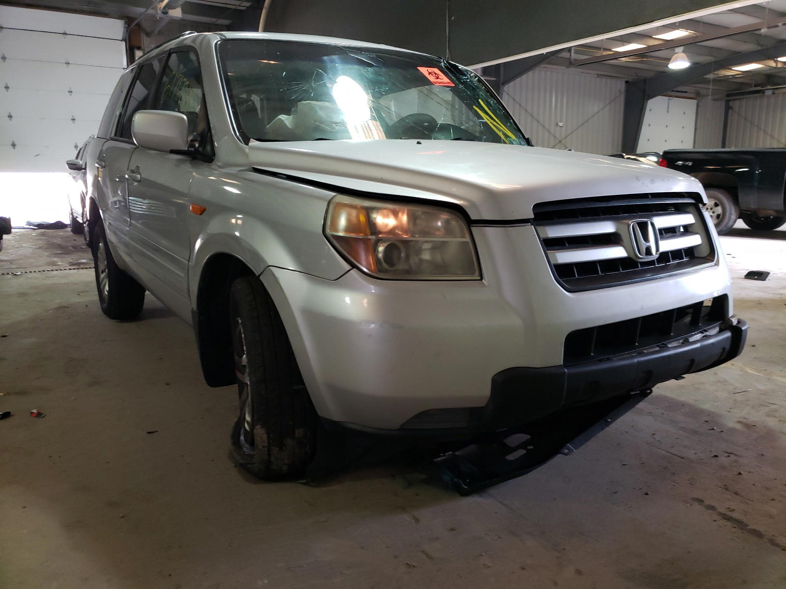 HONDA PILOT VP 2008 with VIN 5FNYF18248B043654 - Photo from auction
