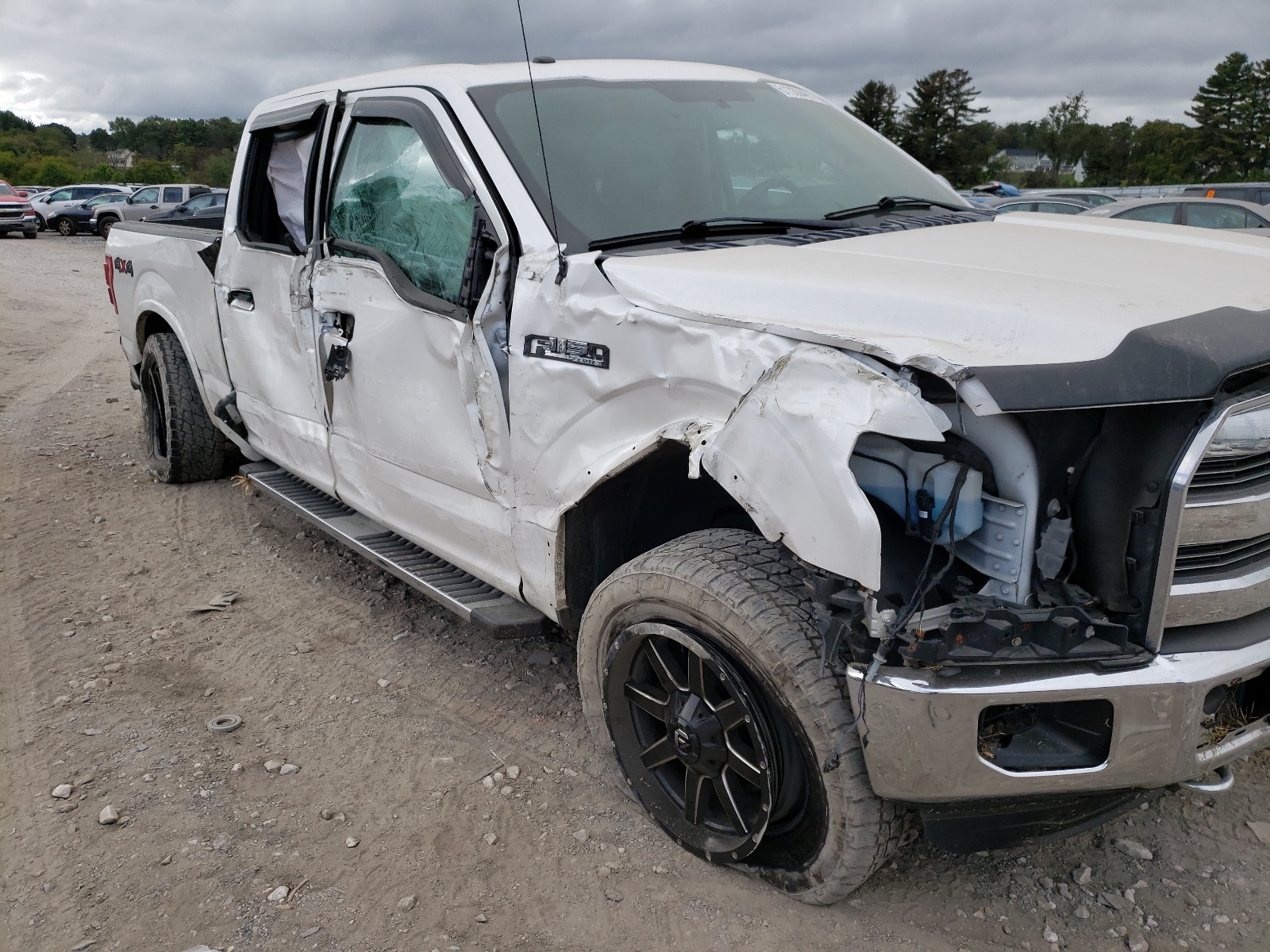 Photo 9 from auction – 2016 FORD F150 SUPER with VIN 1FTFW1EF5GFB85603