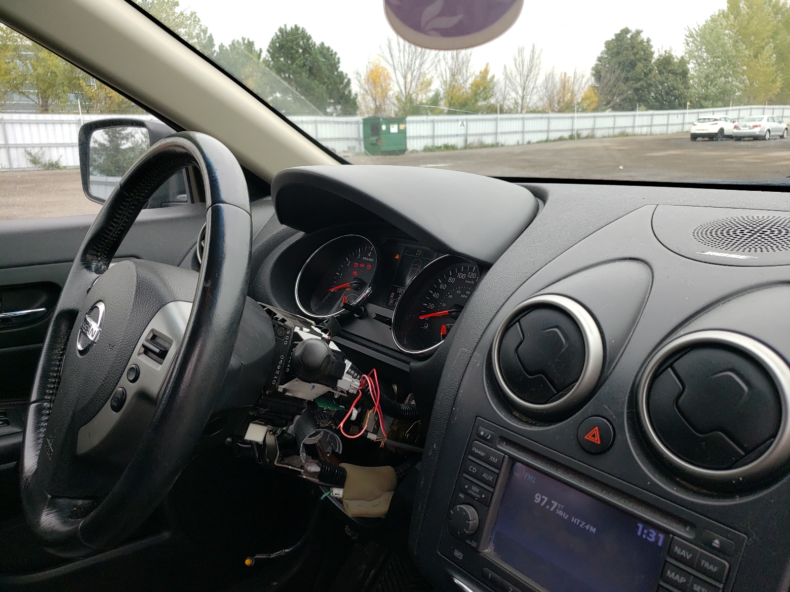 Photo 9 from auction – 2011 NISSAN ROGUE S with VIN JN8AS5MV9BW287229