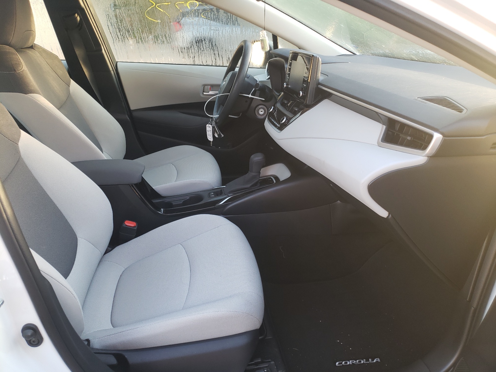 Photo 5 from auction – 2020 TOYOTA COROLLA L with VIN JTDDPRAE4LJ006250