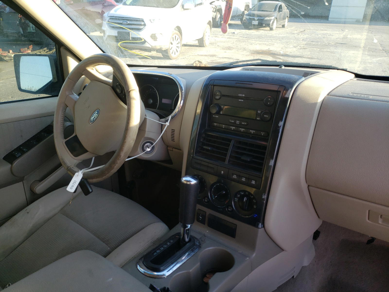 Photo 9 from auction – 2007 FORD EXPLORER X with VIN 1FMEU73E67UB87463