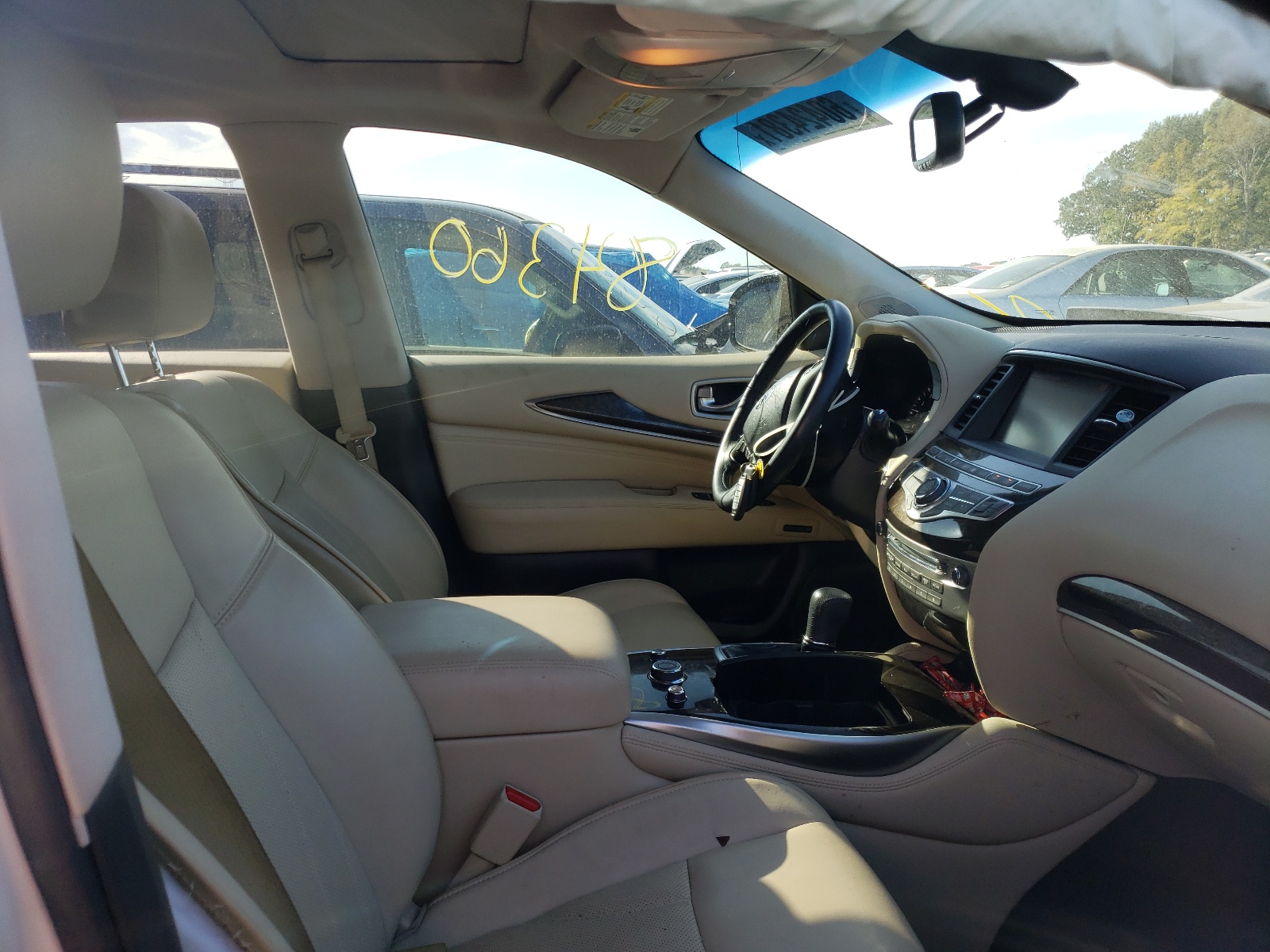 Photo 5 from auction – 2015 INFINITI QX60 with VIN 5N1AL0MN0FC506285